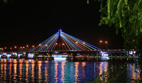 Cầu sông Hàn - Ảnh: Nguyễn Tú